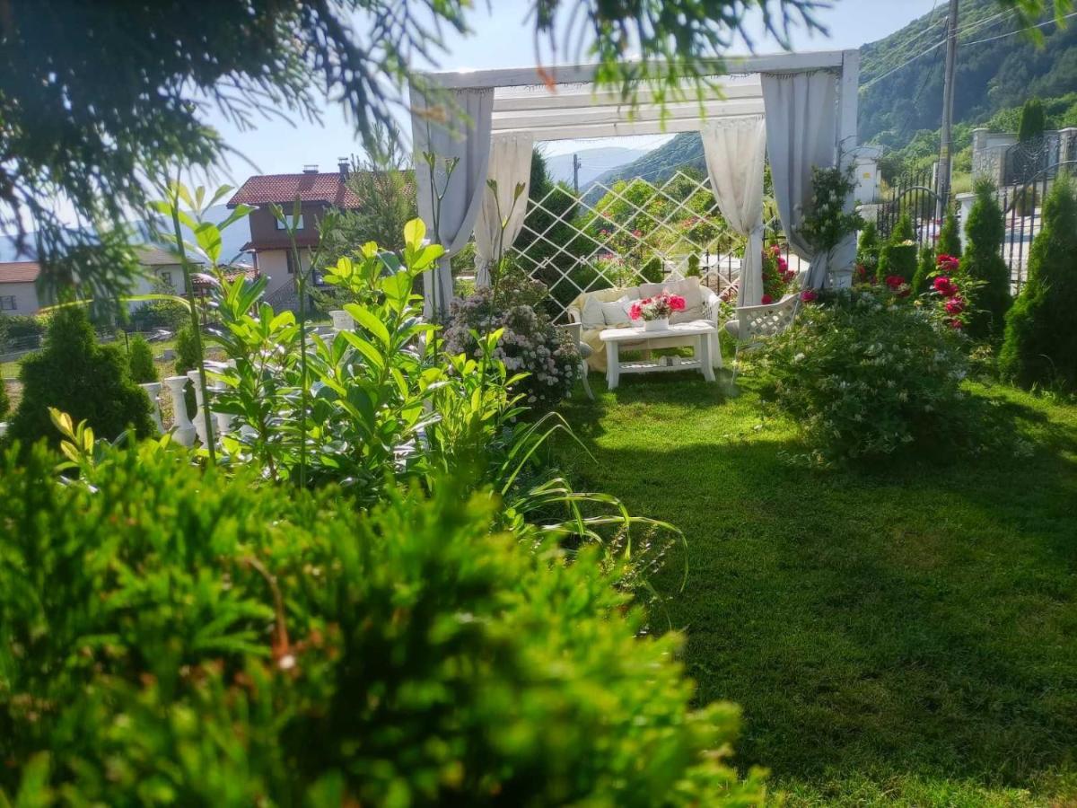 Белият Кът Apartment Sapareva Banya Luaran gambar