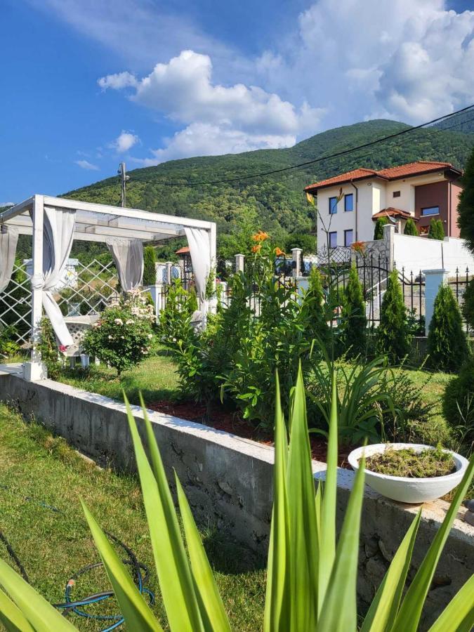 Белият Кът Apartment Sapareva Banya Luaran gambar